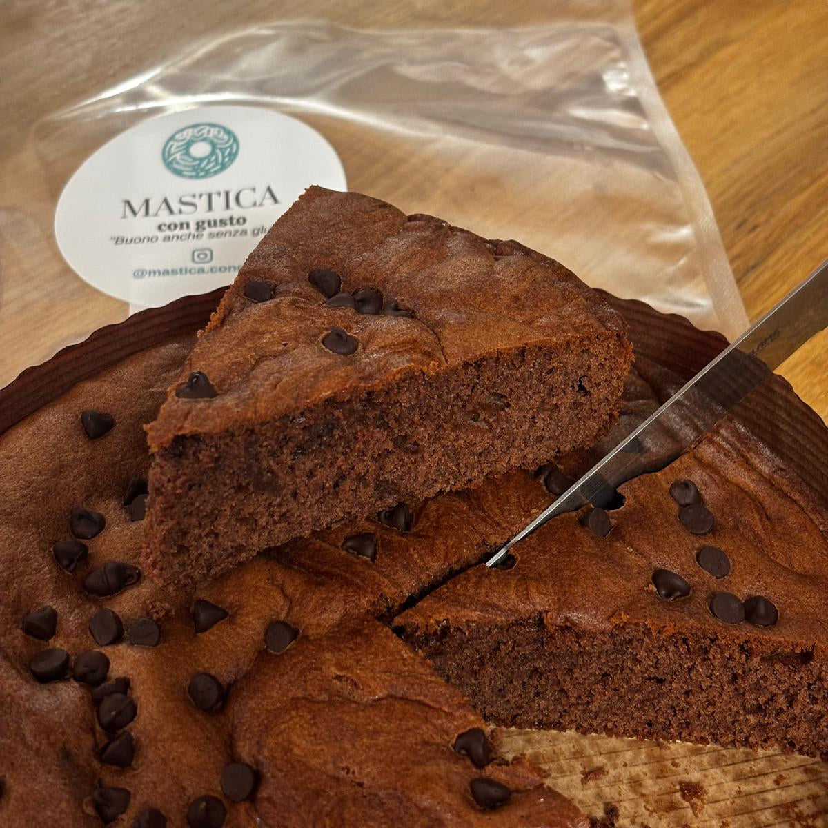 Torta SENZA GLUTINE al cacao e gocce di cioccolato